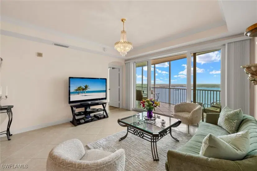 Picture of 2743 1St St 2404, Fort Myers FL 33916
