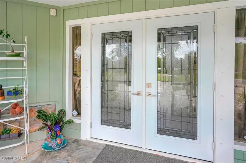 Picture of 7235 Lake Dr, Fort Myers FL 33908