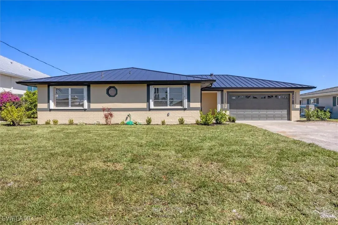 Picture of 430 Capri Isles Ct, Punta Gorda, FL 33950