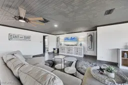 Picture of 430 Capri Isles Ct, Punta Gorda, FL 33950