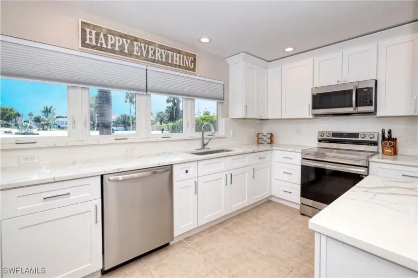 Picture of 309 Madison Ct, Fort Myers Beach FL 33931