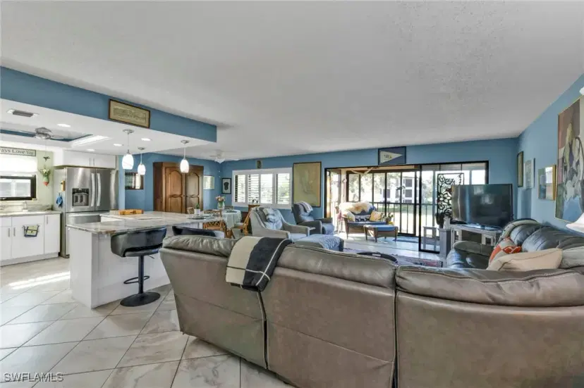 Picture of 2 Pirates Ln 21B, Punta Gorda FL 33955