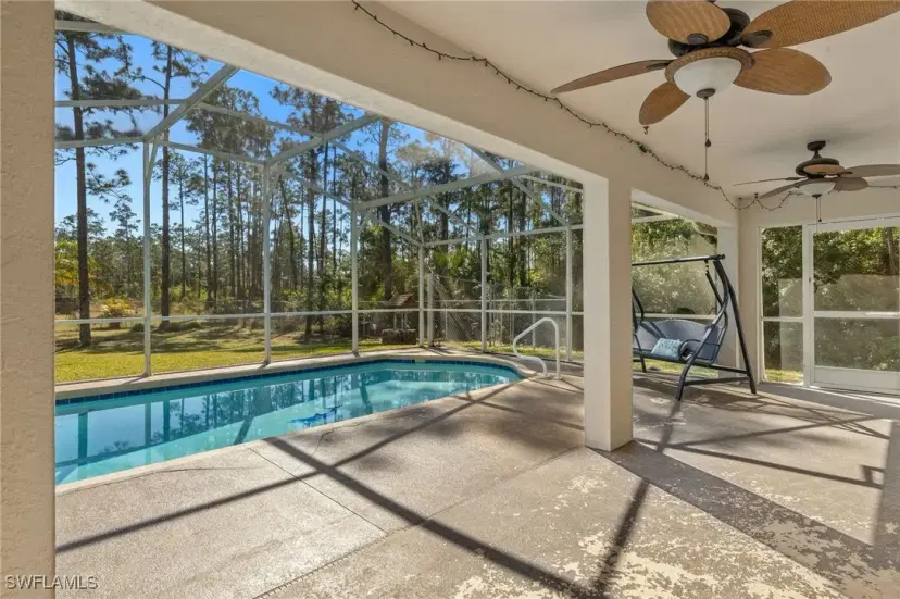 Picture of 814 Louis Ave, Lehigh Acres FL 33972