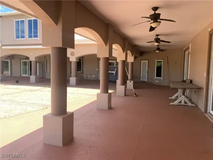 Picture of 18660 River Estates Ln, Alva FL 33920