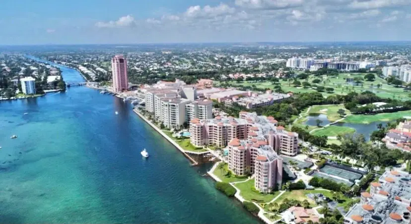 Picture of 300 SE 5Th Avenue 2160, Boca Raton FL 33432