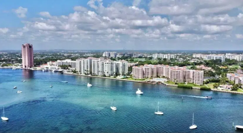 Picture of 300 SE 5Th Avenue 2160, Boca Raton FL 33432
