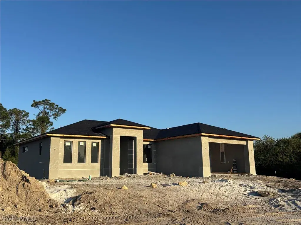Picture of 1821 Hines Ave, Lehigh Acres, FL 33972