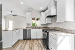 Picture of 1091 Roble Way, Palm Beach Gardens, FL 33410
