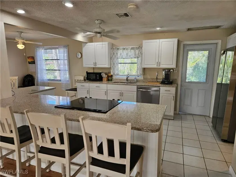 Picture of 243 Pearl St, Fort Myers Beach FL 33931