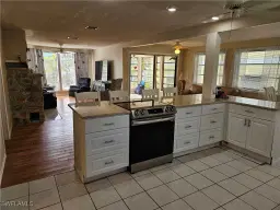 Picture of 243 Pearl St, Fort Myers Beach, FL 33931