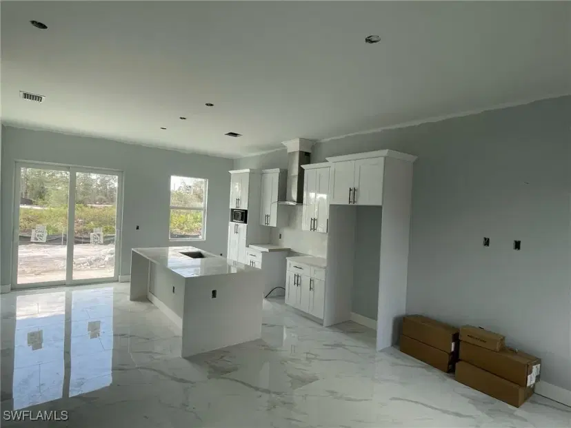 Picture of 707 Ledge St, Lehigh Acres FL 33972