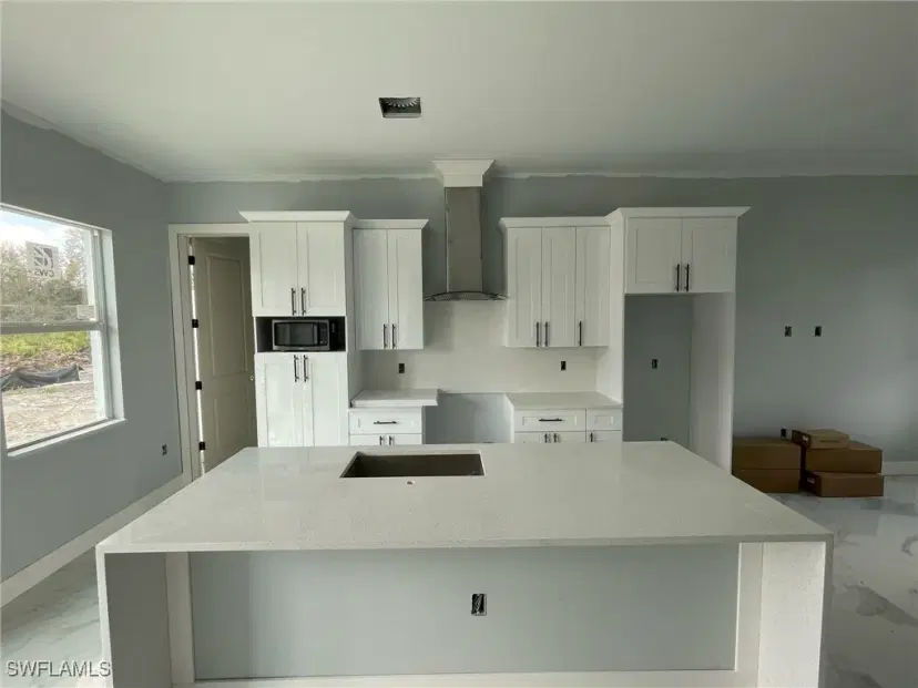 Picture of 707 Ledge St, Lehigh Acres FL 33972