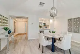 Picture of 434 Sugar Pine Ln, Naples, FL 34108