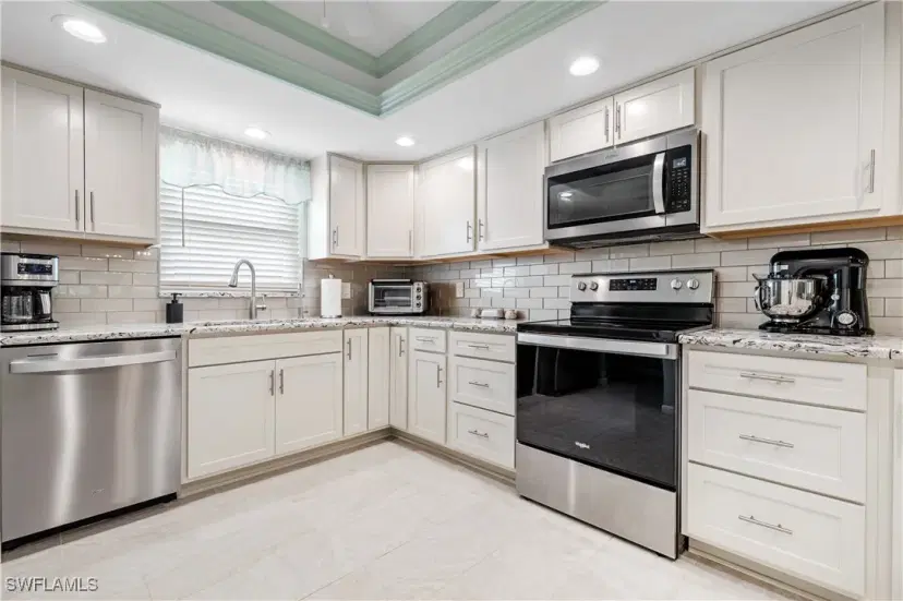 Picture of 15397 Moonraker Ct 605, North Fort Myers FL 33917