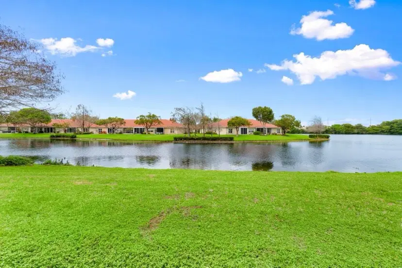 Picture of 2619 Mango Creek Ln, Boynton Beach FL 33436