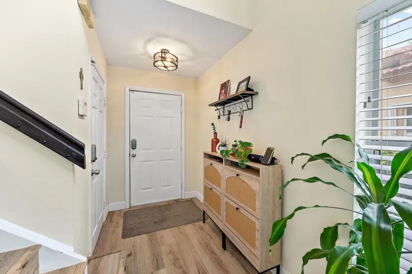 Picture of 1147 Via Jardin, Riviera Beach FL 33418
