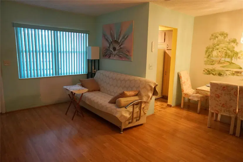 Picture of 160 NE 8Th Ave 25B, Hallandale Beach FL 33009