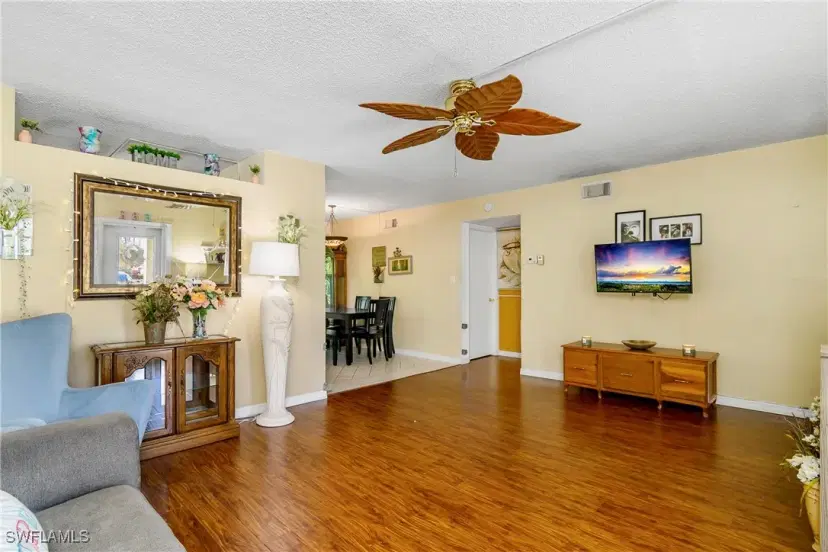 Picture of 7400 College Pkwy 5B, Fort Myers FL 33907