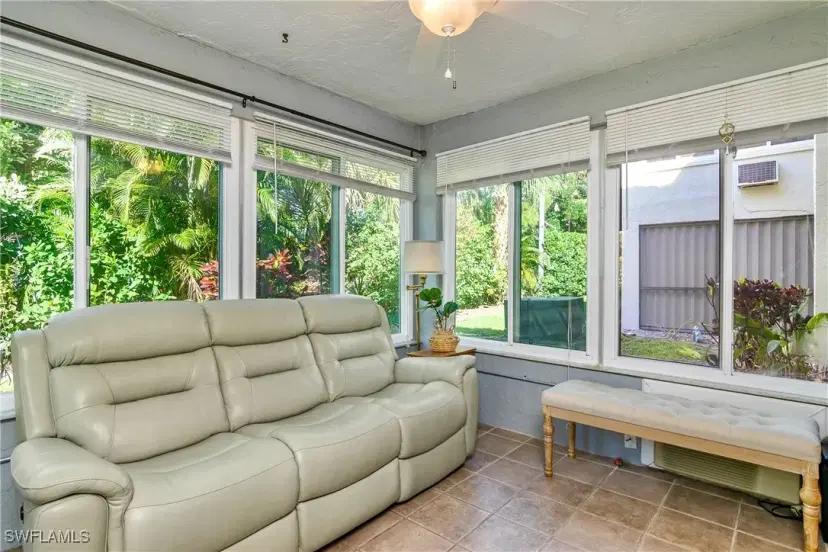 Picture of 7400 College Pkwy 5B, Fort Myers FL 33907