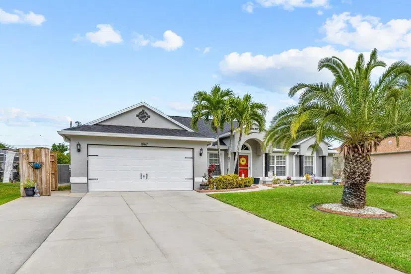Picture of 1867 SW Grant Avenue, Port St Lucie FL 34953