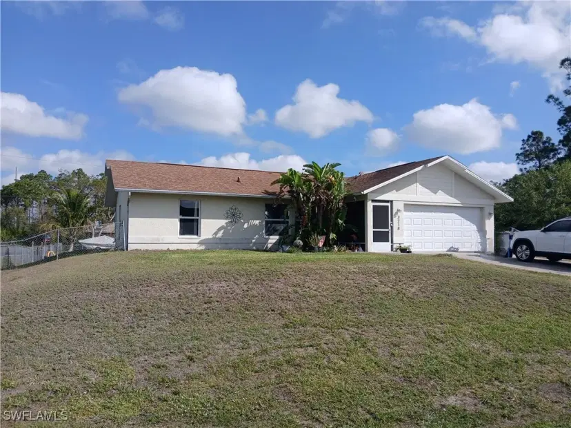 Picture of 3218 2Nd St Sw, Lehigh Acres FL 33976
