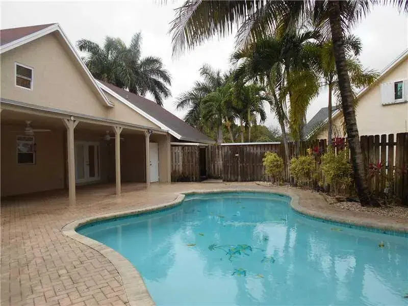 Picture of 9310 NW 33Rd Place, Sunrise, FL 33351