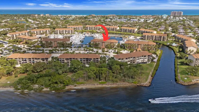 Picture of 2401 Marina Isle Way 503, Jupiter FL 33477