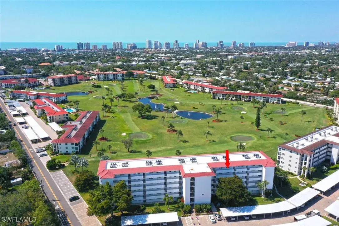 Picture of 37 High Point Cir E 607, Naples, FL 34103