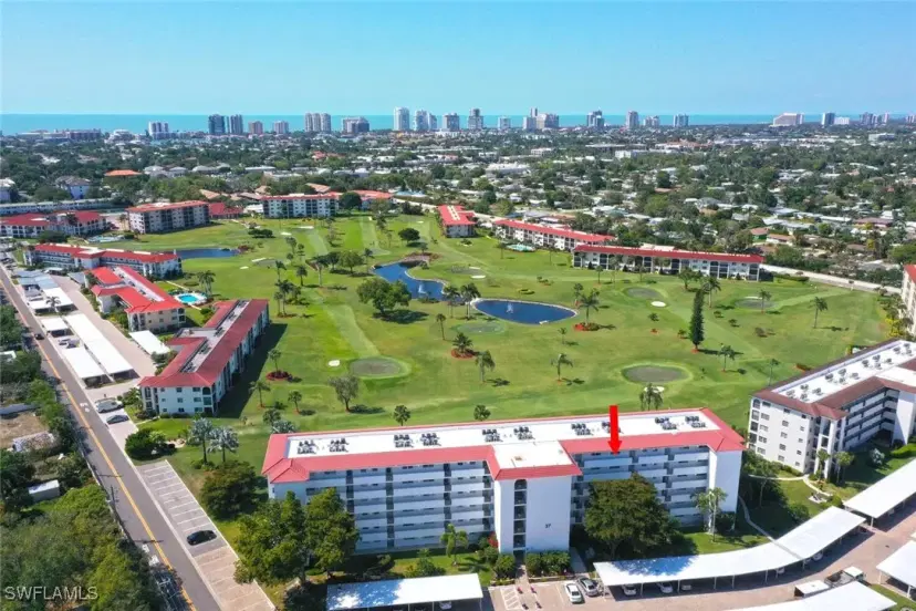 Picture of 37 High Point Cir E 607, Naples FL 34103