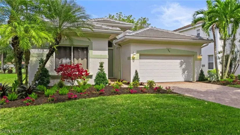 Picture of 1905 Par Dr, Naples FL 34120