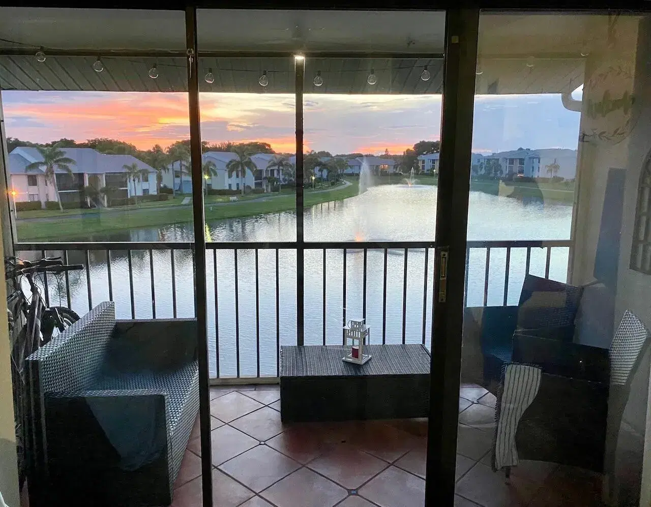 Picture of 1110 Green Pine Boulevard C3, West Palm Beach, FL 33409