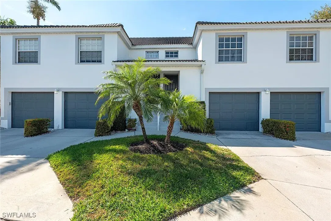 Picture of 1110 Partridge Cir 202, Naples, FL 34104