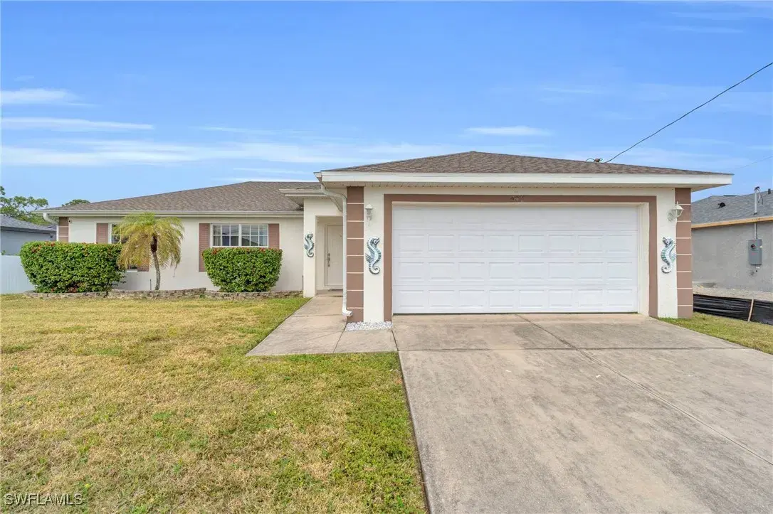 Picture of 407 NE 31St Ter, Cape Coral, FL 33909
