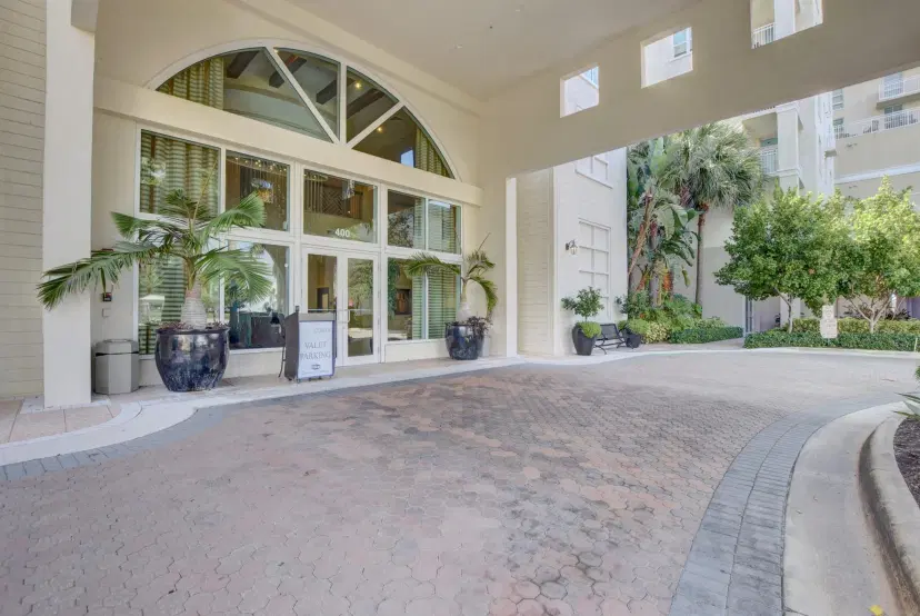 Picture of 450 N Federal Highway 504, Boynton Beach FL 33435