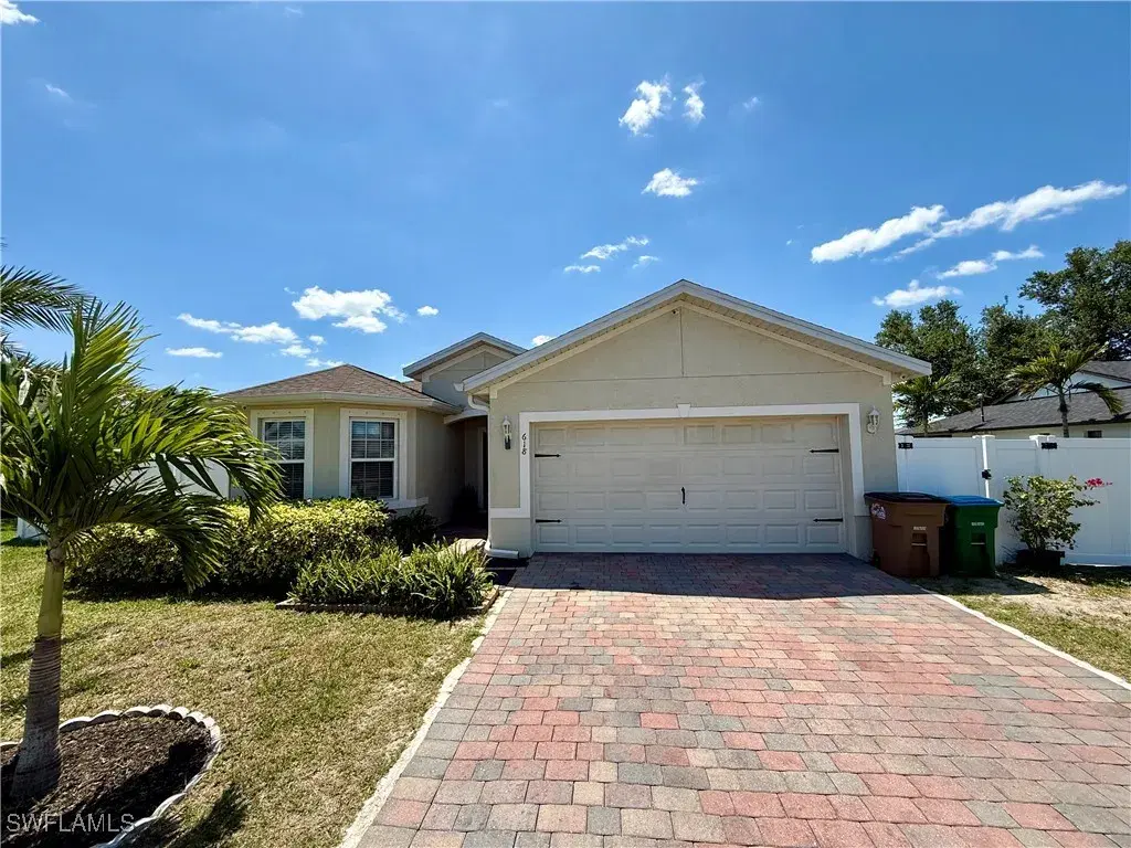 Picture of 618 SW 25Th Ter, Cape Coral, FL 33914