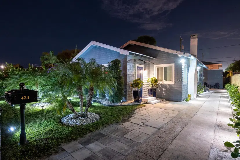 Picture of 424 Malverne Road, West Palm Beach FL 33405