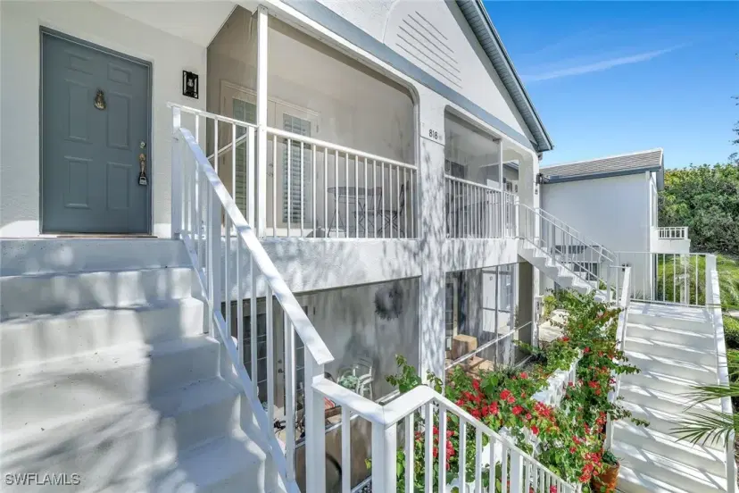 Picture of 818 Tanbark Dr 202, Naples FL 34108