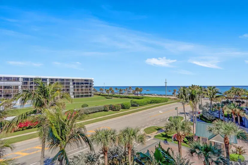 Picture of 120 Ocean Grande Boulevard 501, Jupiter FL 33477