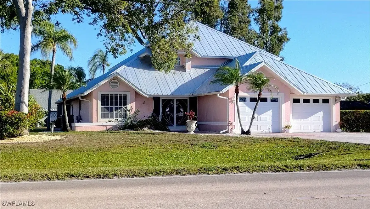 Picture of 6701 Idlewild St, Fort Myers, FL 33966