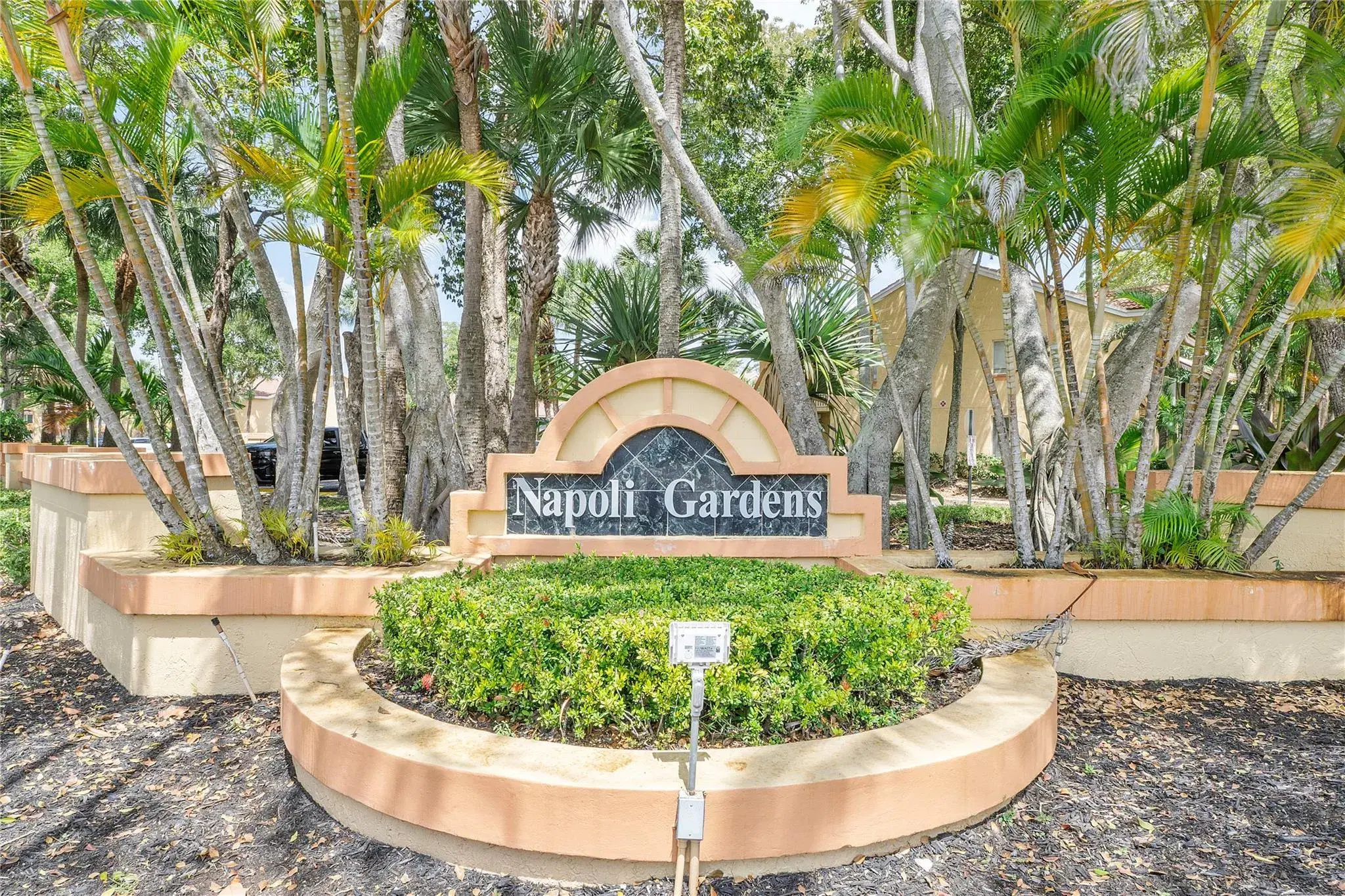 Picture of 947 Coral Club Dr 947, Coral Springs, FL 33071