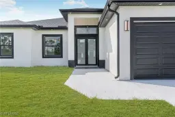 Picture of 468 Paddock St, Lehigh Acres, FL 33974