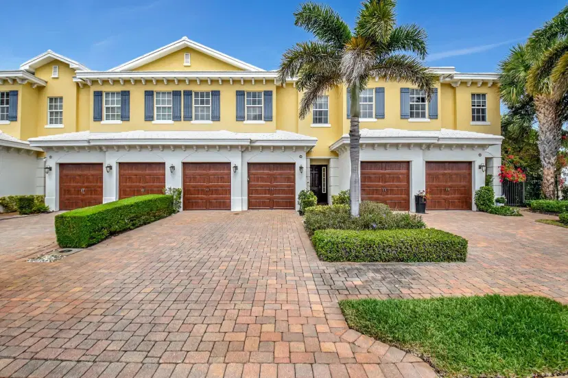 Picture of 205 Mariner Court, North Palm Beach FL 33408