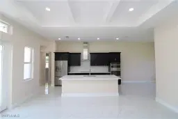 Picture of 3259 Karen Dr, Naples, FL 34112