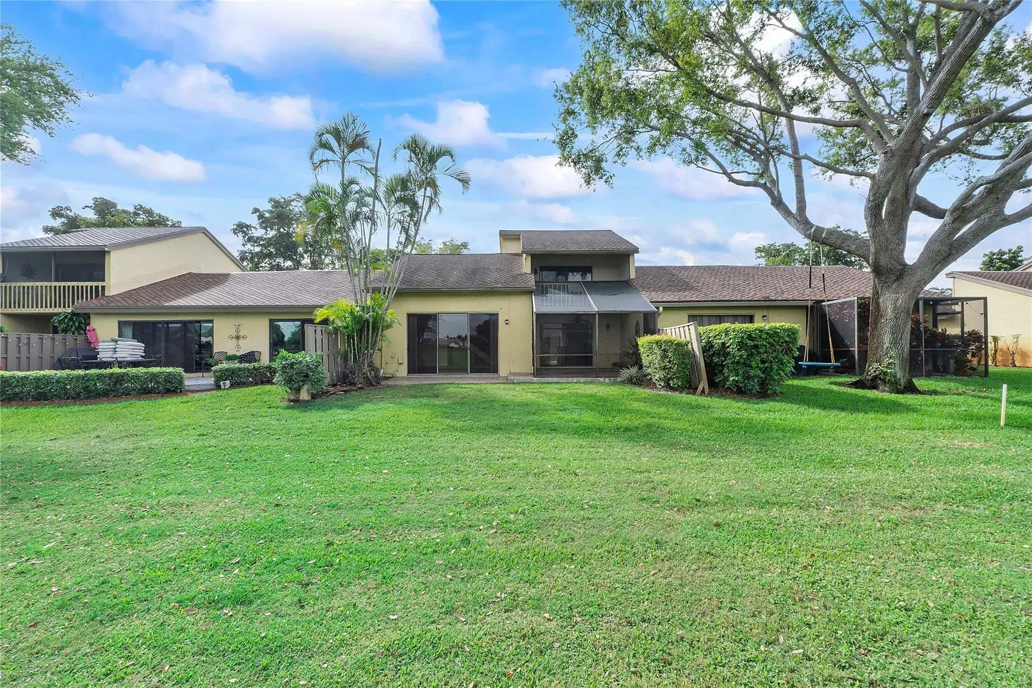 Picture of 2191 Deer Creek Woodlands Way 2191, Deerfield Beach, FL 33442