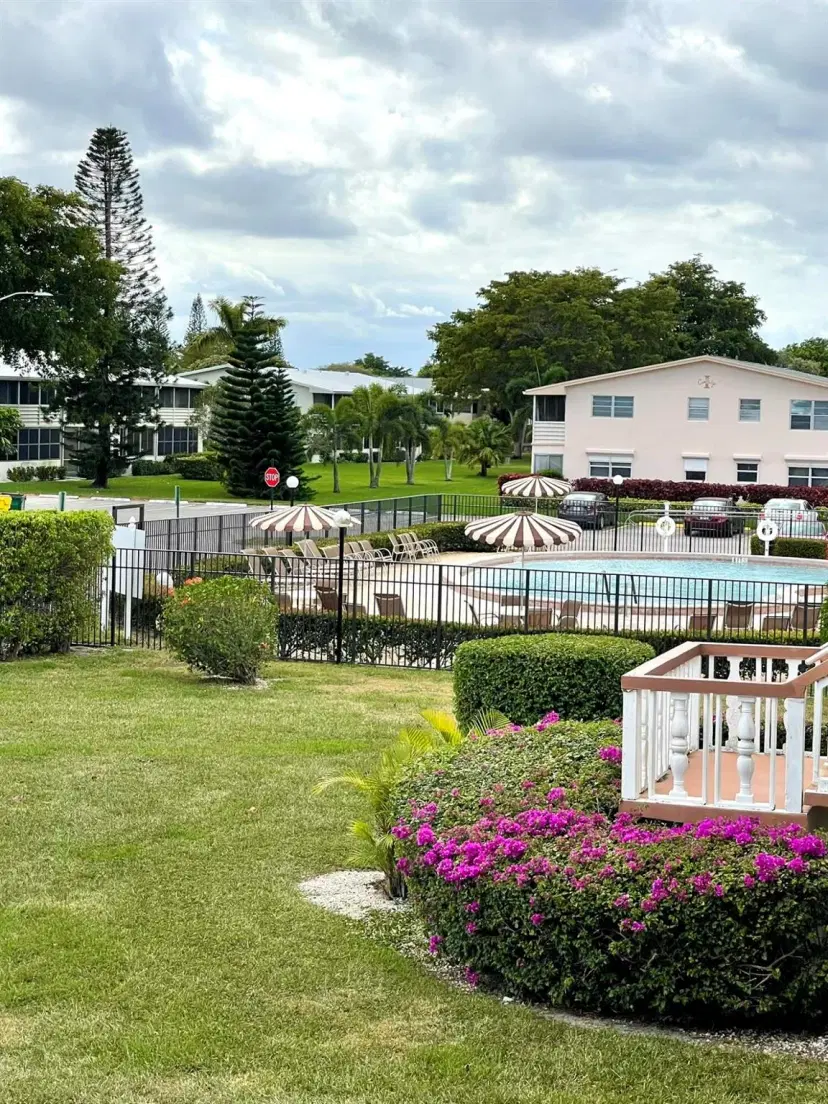Picture of 211 Dorchester I, West Palm Beach FL 33417