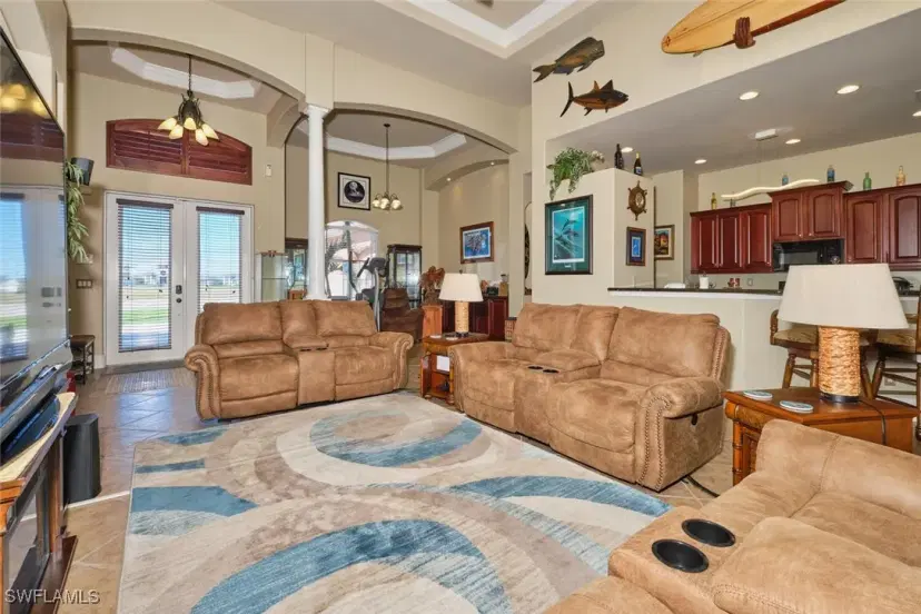 Picture of 3237 Yucatan Pkwy, Cape Coral FL 33993