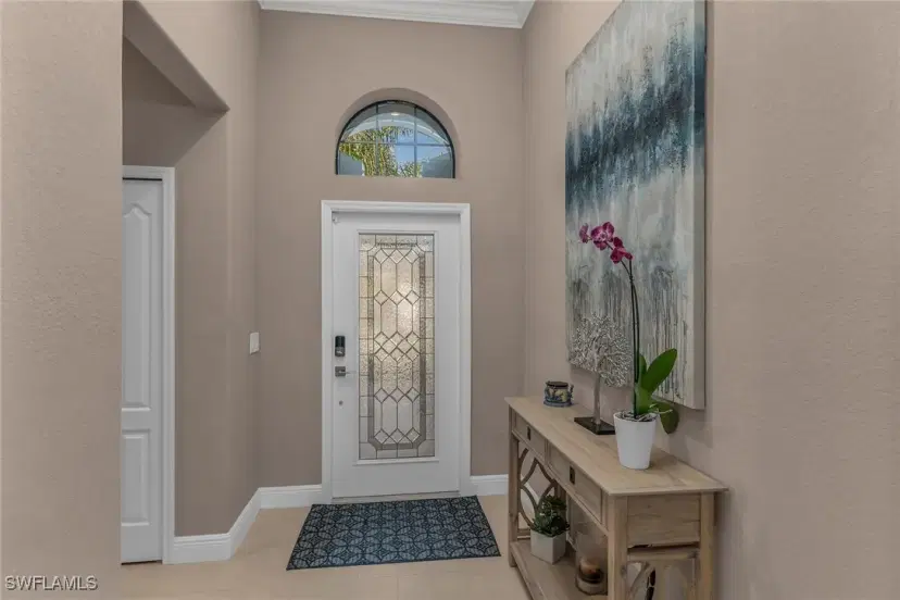 Picture of 1584 Vizcaya Ln, Naples FL 34113