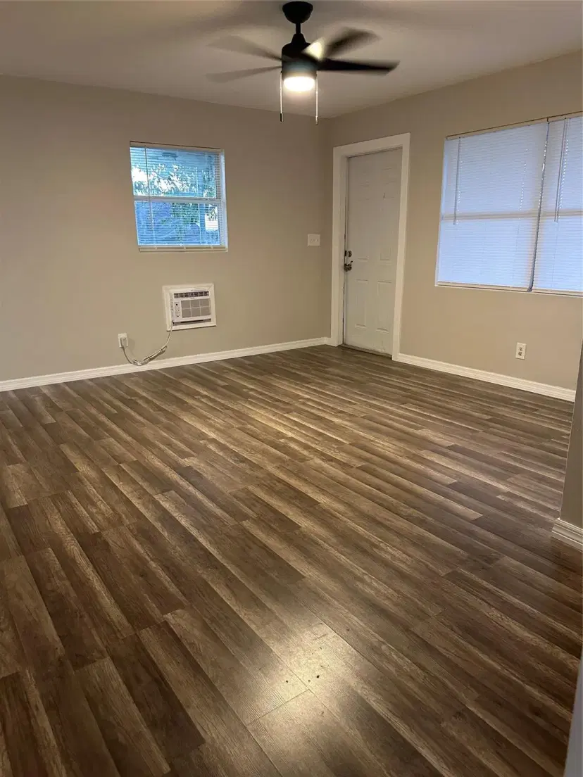 Picture of 903 Avenue J, Fort Pierce FL 34950