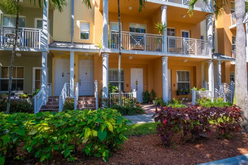 Picture of 365 SW 13Th Terrace 365, Fort Lauderdale FL 33312