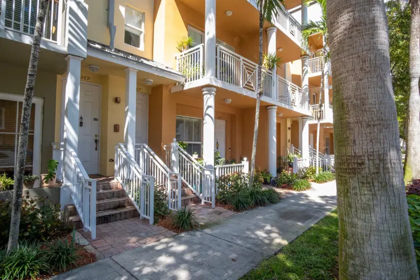 Picture of 365 SW 13Th Terrace 365, Fort Lauderdale FL 33312